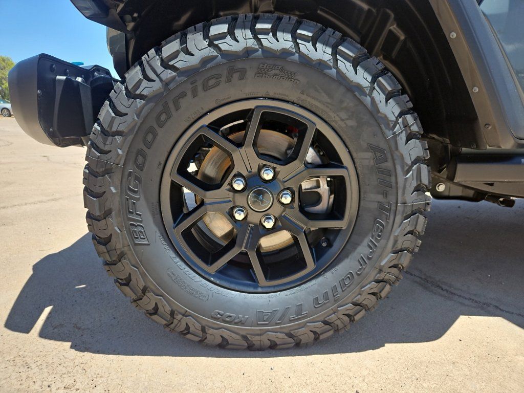 Used 2024 Jeep Wrangler Unlimited AWD/4WD image 7