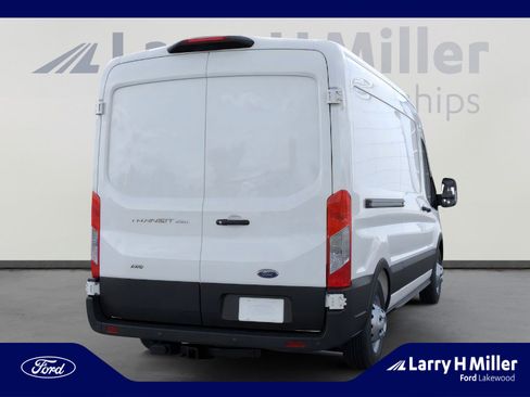 New 2025 Ford Transit 250 148 Medium Roof Extended AWD image 8