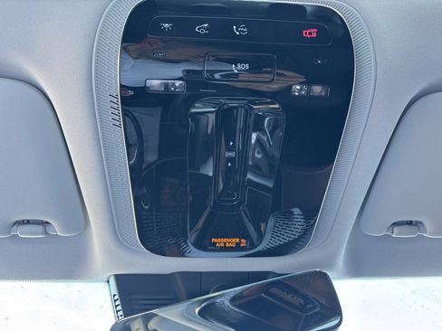 Used 2025 Mercedes-Benz E 350 4MATIC Sedan image 29