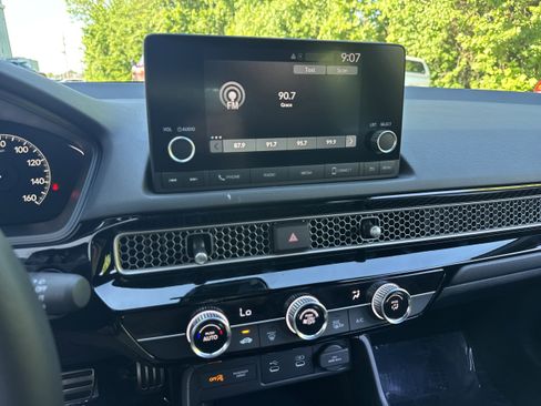 New 2026 Honda Civic Sport image 16