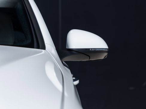 Used 2023 Mercedes-Benz C 300 Sedan image 14