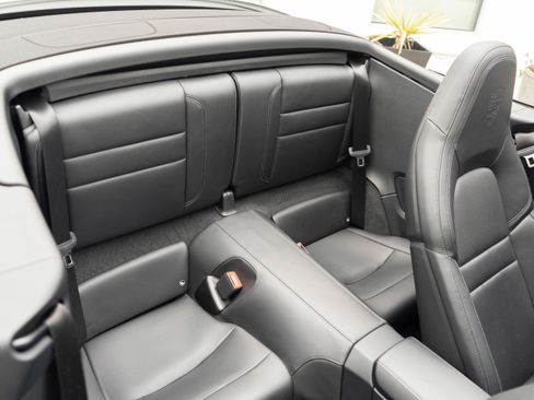 Used 2020 Porsche 911 Carrera 4S image 31