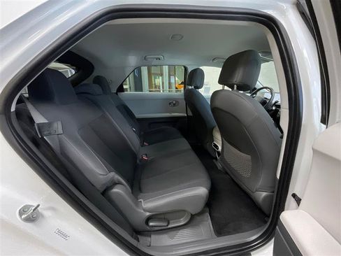 Used 2024 Hyundai Ioniq 5 SEL RWD image 27
