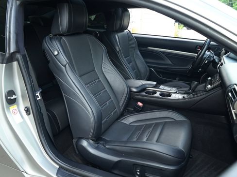 Used 2017 Lexus RC 350 F Sport RWD image 4