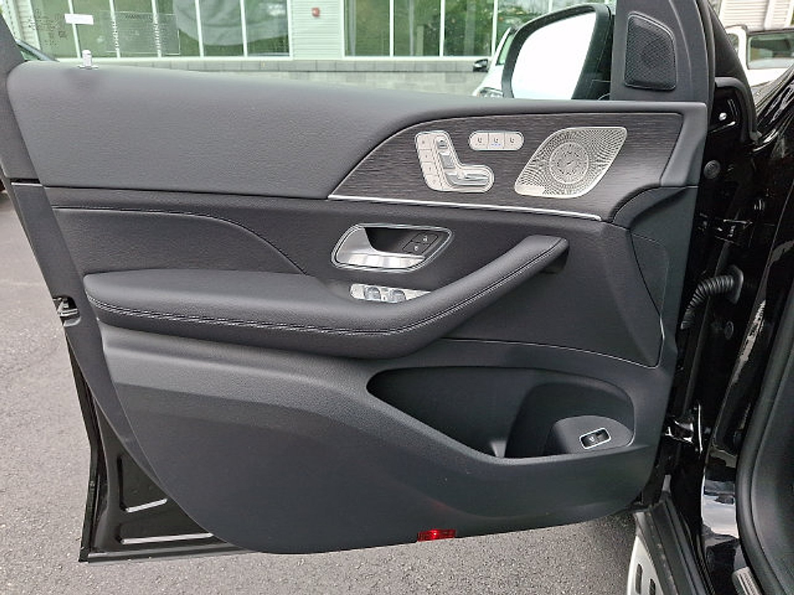 Used 2026 Mercedes-Benz GLE 450 4MATIC image 11