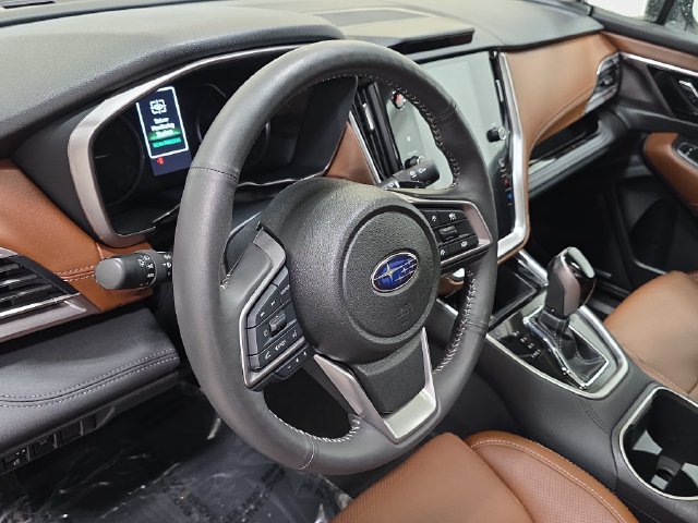 Used 2024 Subaru Outback Touring AWD/4WD image 14