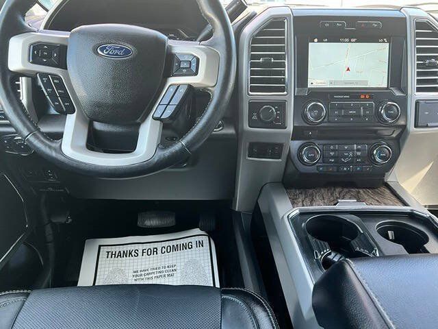 Used 2017 Ford F250 Lariat w/ Lariat Ultimate Package AWD/4WD image 13