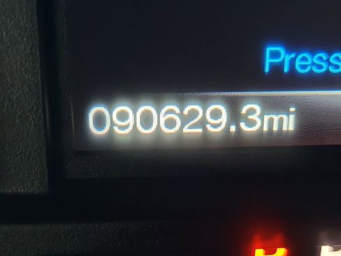 Used 2018 Ford F150 XLT w/ Equipment Group 302A Luxury image 7