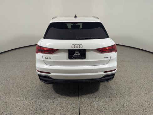 New 2025 Audi Q3 2.0T Premium image 6