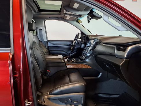 Used 2019 Chevrolet Tahoe Premier image 12