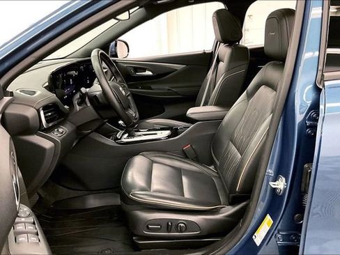 Used 2024 Buick Envista Avenir image 22