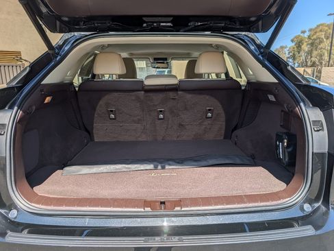 Used 2019 Lexus RX 450h AWD w/ Navigation Package image 9