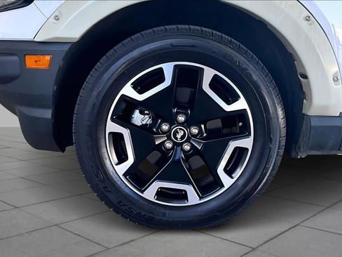 Certified 2022 Ford Bronco Sport Outer Banks w/ Tech Package image 10