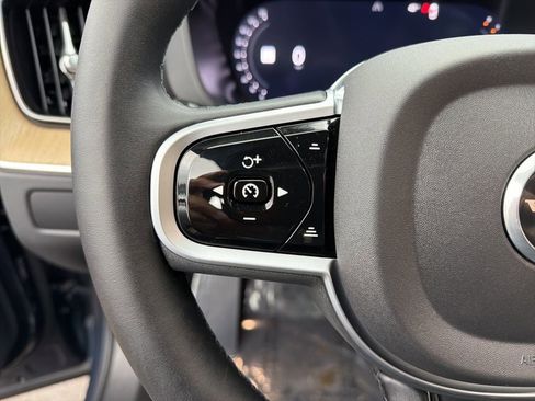Used 2026 Volvo XC60 B5 Plus w/ Protection Package Premier image 14