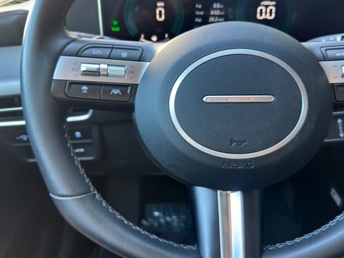 Used 2025 Hyundai Sonata SEL FWD image 19