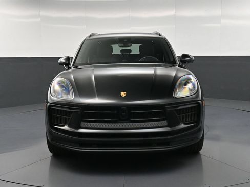 Certified 2023 Porsche Macan S AWD/4WD image 11