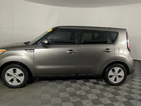 Used 2016 Kia Soul image 8