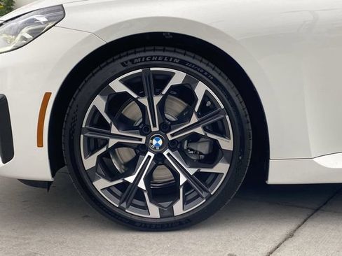 Used 2026 BMW 230i Coupe w/ Premium Package RWD image 10