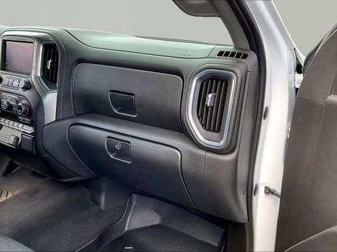 Used 2021 Chevrolet Silverado 1500 RST AWD/4WD image 18
