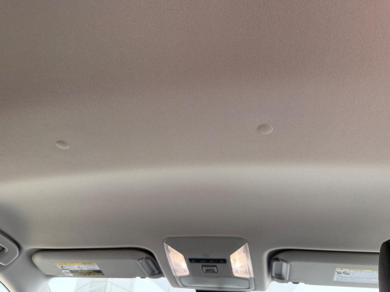 Used 2022 Toyota RAV4 XLE AWD/4WD image 15