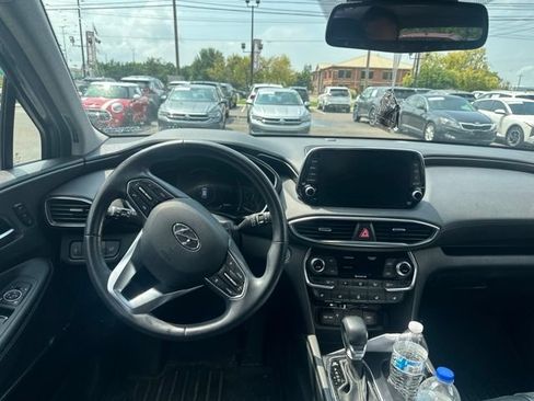 Used 2019 Hyundai Santa Fe FWD image 10