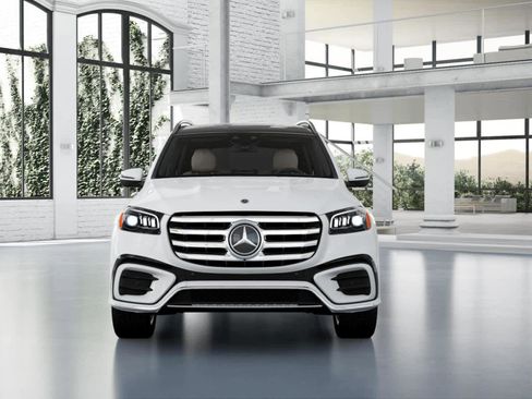 New 2026 Mercedes-Benz GLS 580 4MATIC image 7
