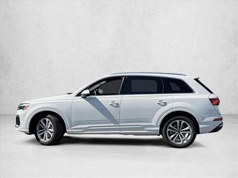 Used 2025 Audi Q7 3.0T Premium Plus image 8