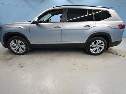 Used 2022 Volkswagen Atlas SE AWD/4WD image 33