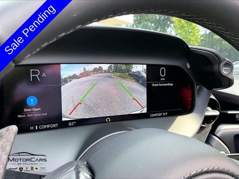 Used 2027 McLaren 750S Spider RWD image 19