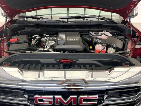 New 2026 GMC Sierra 1500 SLT w/ SLT Premium Package AWD/4WD image 18