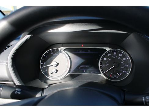 Used 2024 Nissan Sentra SV image 18