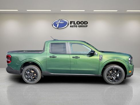 New 2025 Ford Maverick XLT w/ XLT Luxury Package image 3
