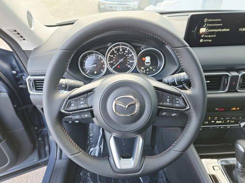 New 2025 MAZDA CX-5 Signature image 16