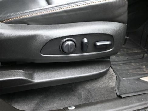 Used 2020 Chevrolet Traverse RS w/ LPO, Floor Liner Package image 20