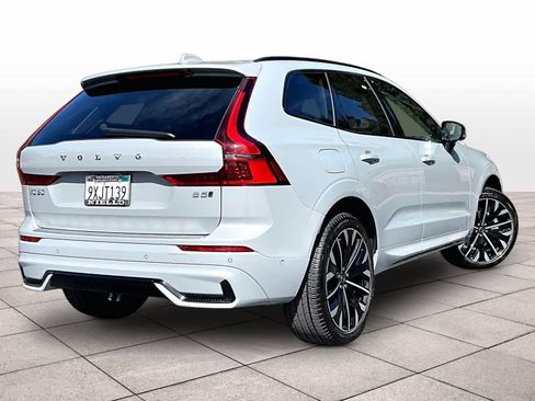 Used 2026 Volvo XC60 B5 Ultra w/ Protection Package Premier AWD/4WD image 16