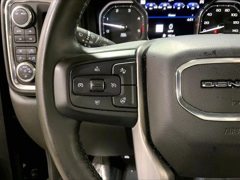 Used 2023 GMC Sierra 3500 Denali w/ Denali Ultimate Package image 23