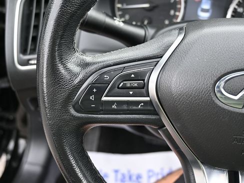Used 2022 INFINITI Q50 Luxe w/ Cargo Package RWD image 18