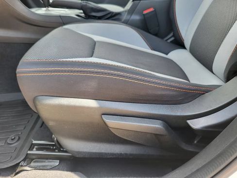 Used 2018 Subaru Crosstrek 2.0i Premium AWD/4WD image 16