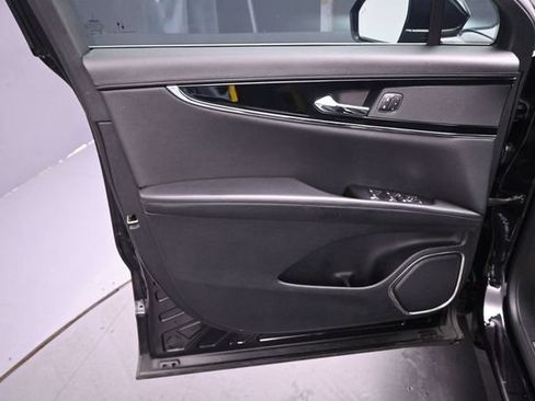 Certified 2023 Lincoln Nautilus Reserve FWD image 20