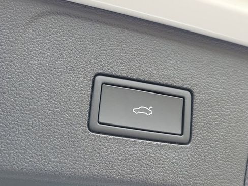 New 2026 Volkswagen Atlas SEL AWD/4WD image 7