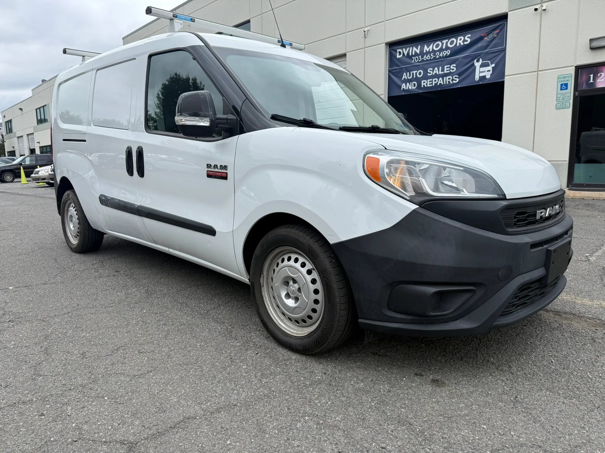 Used 2021 RAM ProMaster City Tradesman FWD image 2