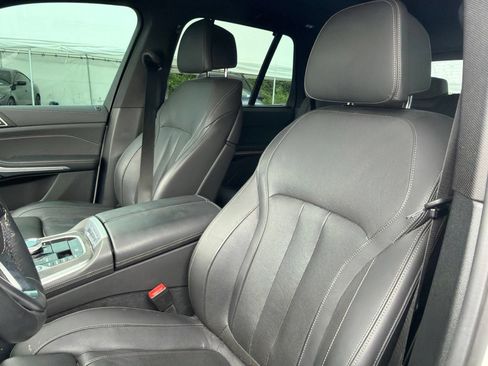 Used 2022 BMW X5 xDrive40i AWD/4WD image 8