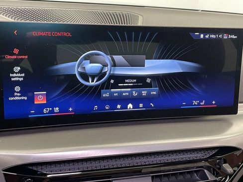 New 2026 BMW 230i xDrive Coupe w/ M Sport Package AWD/4WD image 24