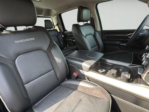 Used 2022 RAM 1500 Laramie AWD/4WD image 24