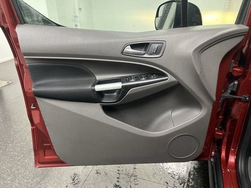 Used 2020 Ford Transit Connect XLT FWD image 22