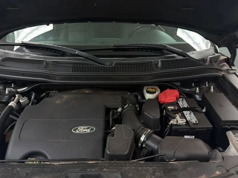 Used 2015 Ford Explorer XLT FWD image 22
