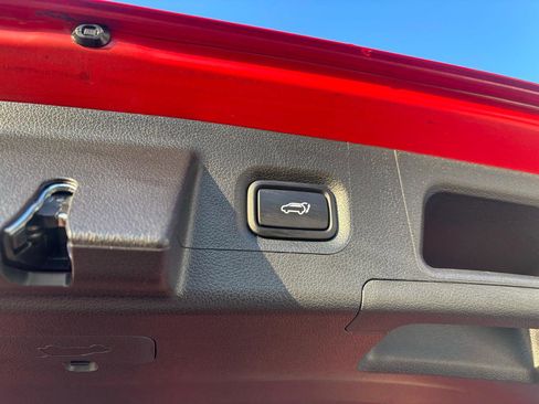 Used 2023 Hyundai Santa Fe SEL image 20