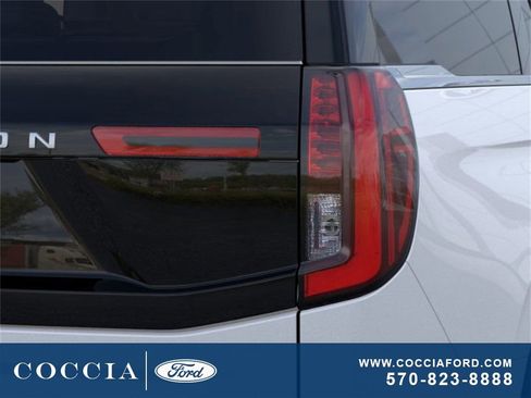 New 2025 Ford Expedition Platinum w/ Platinum Ultimate Package image 21