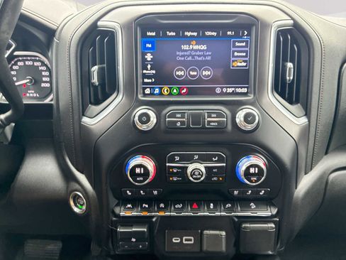 Used 2020 GMC Sierra 1500 AT4 w/ AT4 Premium Package image 13