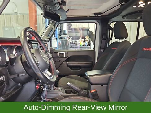 Used 2019 Jeep Wrangler Unlimited Rubicon w/ Dual Top Group AWD/4WD image 23